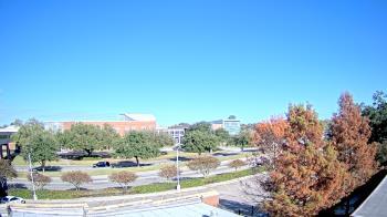 Weather camera view of Chalmette HS.