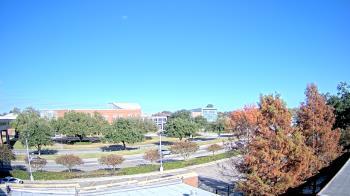 Weather camera view of Chalmette HS.