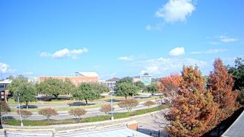 Weather camera view of Chalmette HS.