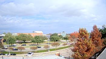 Weather camera view of Chalmette HS.