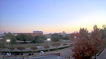 Weather camera view of Chalmette HS.