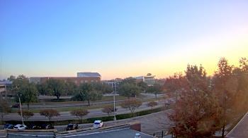 Weather camera view of Chalmette HS.