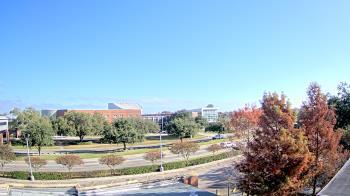 Weather camera view of Chalmette HS.