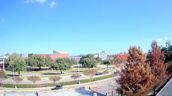Weather camera view of Chalmette HS.