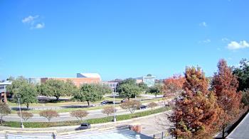 Weather camera view of Chalmette HS.