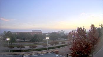 Weather camera view of Chalmette HS.