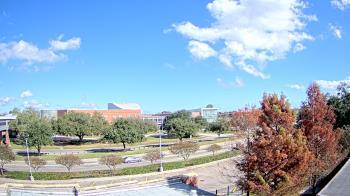 Weather camera view of Chalmette HS.