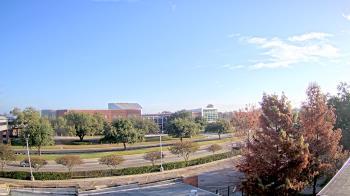 Weather camera view of Chalmette HS.