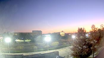 Weather camera view of Chalmette HS.