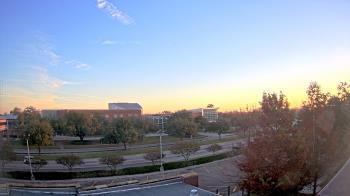Weather camera view of Chalmette HS.
