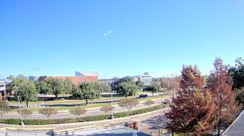 Weather camera view of Chalmette HS.