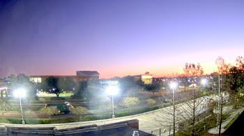 Weather camera view of Chalmette HS.