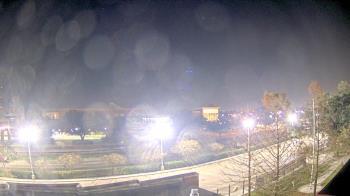Weather camera view of Chalmette HS.