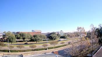 Weather camera view of Chalmette HS.