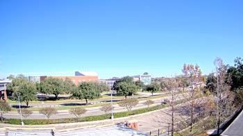 Weather camera view of Chalmette HS.