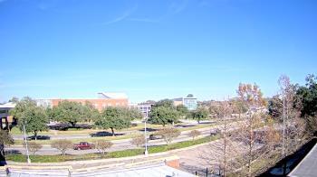 Weather camera view of Chalmette HS.