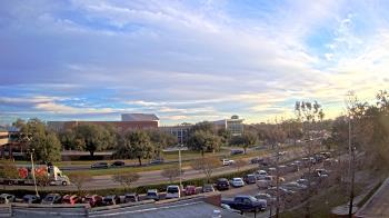 Weather camera view of Chalmette HS.