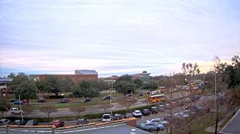 Weather camera view of Chalmette HS.