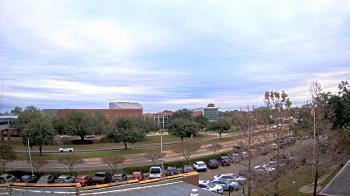 Weather camera view of Chalmette HS.