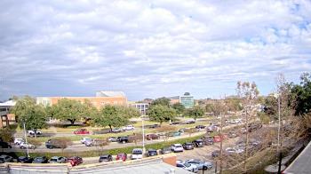 Weather camera view of Chalmette HS.