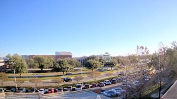 Weather camera view of Chalmette HS.