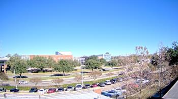 Weather camera view of Chalmette HS.