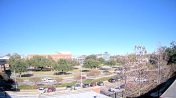 Weather camera view of Chalmette HS.