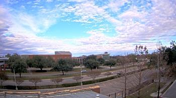 Weather camera view of Chalmette HS.