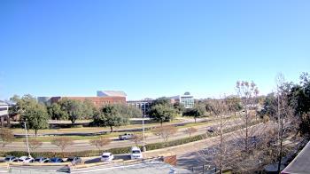 Weather camera view of Chalmette HS.