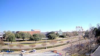 Weather camera view of Chalmette HS.