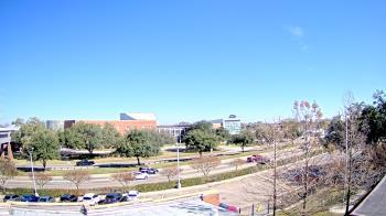 Weather camera view of Chalmette HS.