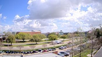 Weather camera view of Chalmette HS.