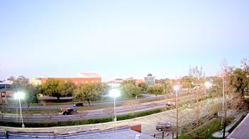 Weather camera view of Chalmette HS.