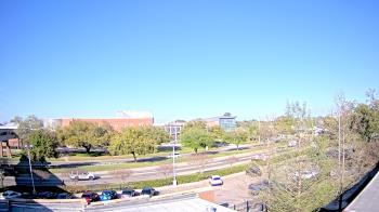 Weather camera view of Chalmette HS.
