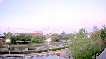 Weather camera view of Chalmette HS.
