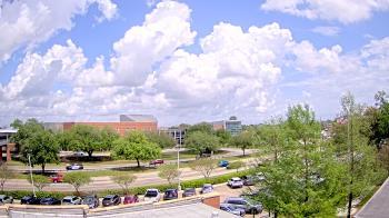 Weather camera view of Chalmette HS.