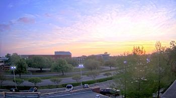 Weather camera view of Chalmette HS.