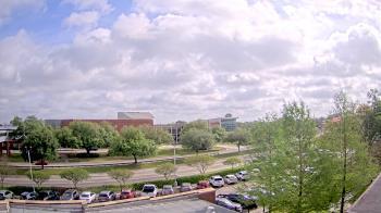 Weather camera view of Chalmette HS.