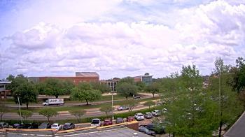 Weather camera view of Chalmette HS.