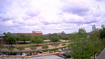 Weather camera view of Chalmette HS.