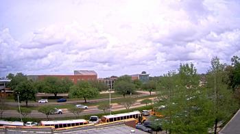 Weather camera view of Chalmette HS.