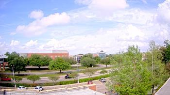 Weather camera view of Chalmette HS.