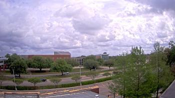 Weather camera view of Chalmette HS.