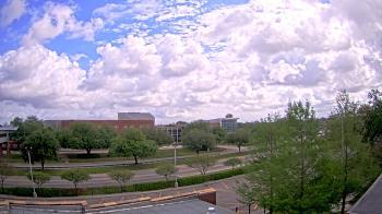 Weather camera view of Chalmette HS.