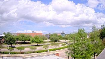 Weather camera view of Chalmette HS.