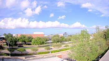 Weather camera view of Chalmette HS.
