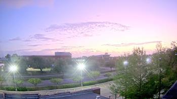 Weather camera view of Chalmette HS.
