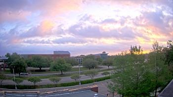 Weather camera view of Chalmette HS.