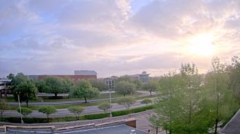 Weather camera view of Chalmette HS.