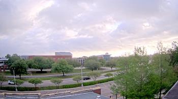 Weather camera view of Chalmette HS.